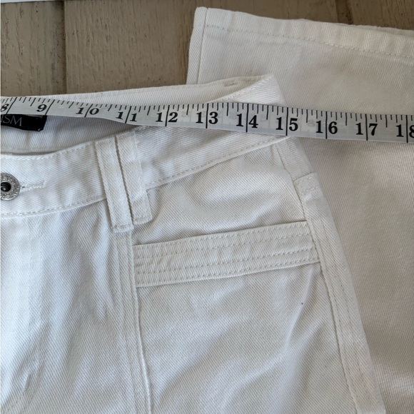 Women's Off-White Cargo Ankle Jeans - Picture 10 of 15